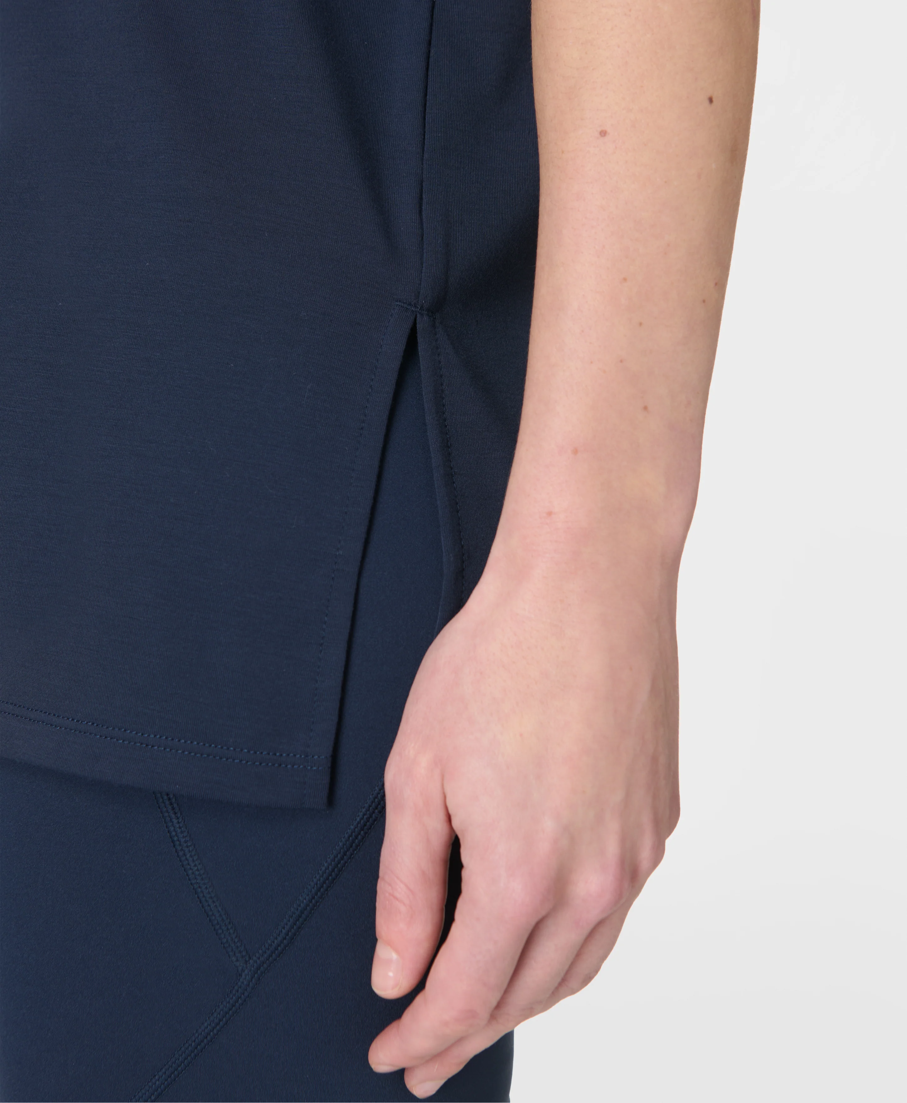 Breathe Easy Longline Tee - Image 5