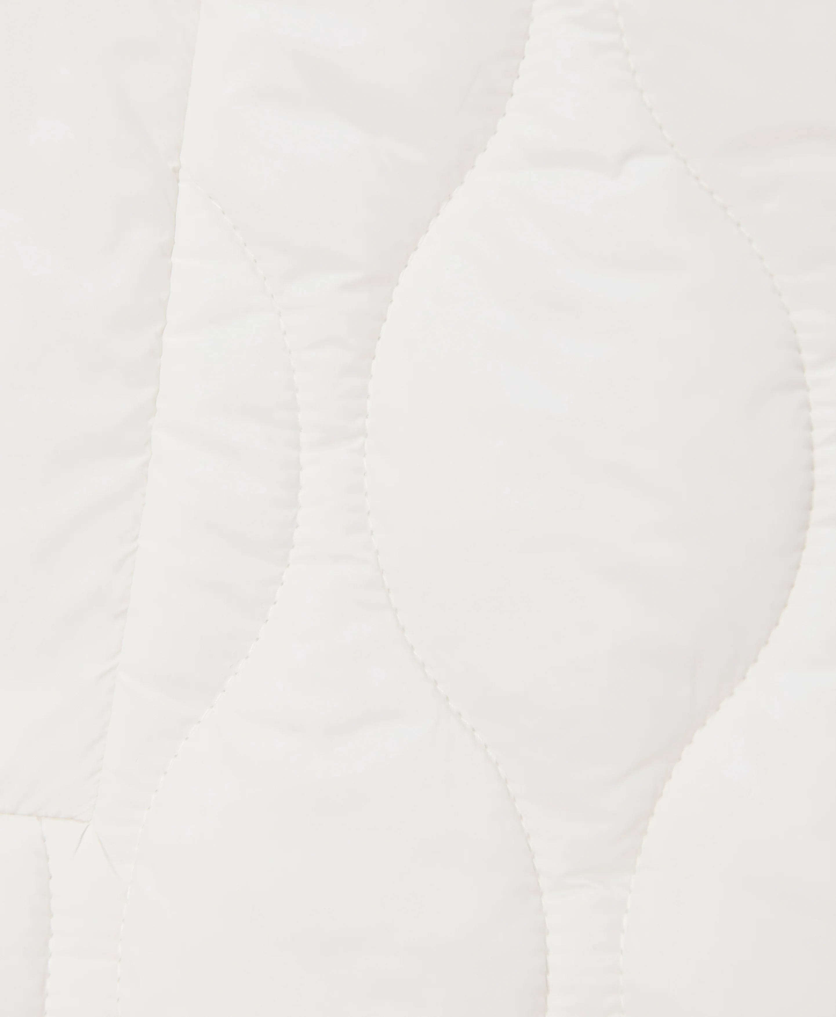 On The Move Gilet - Image 9