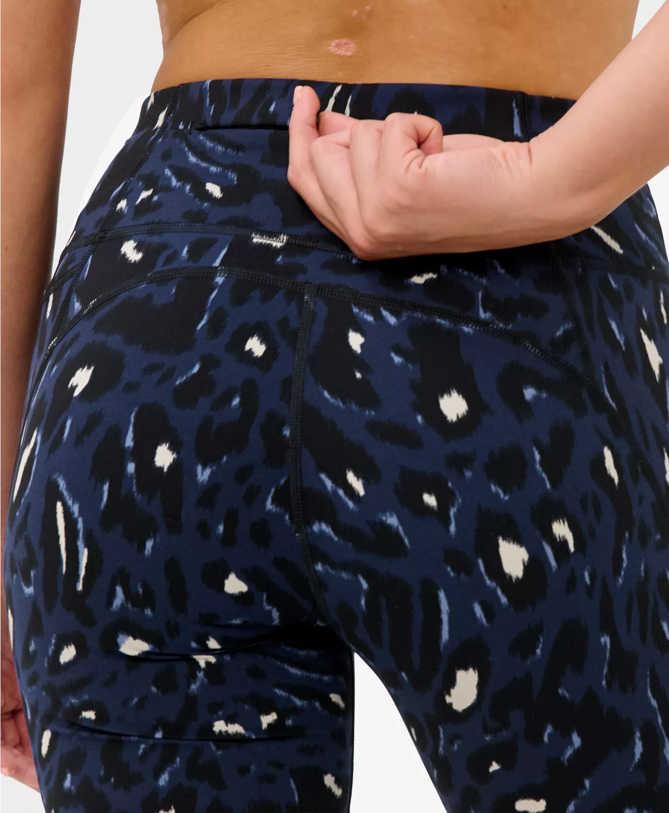 Power 6" Biker Shorts - Image 4