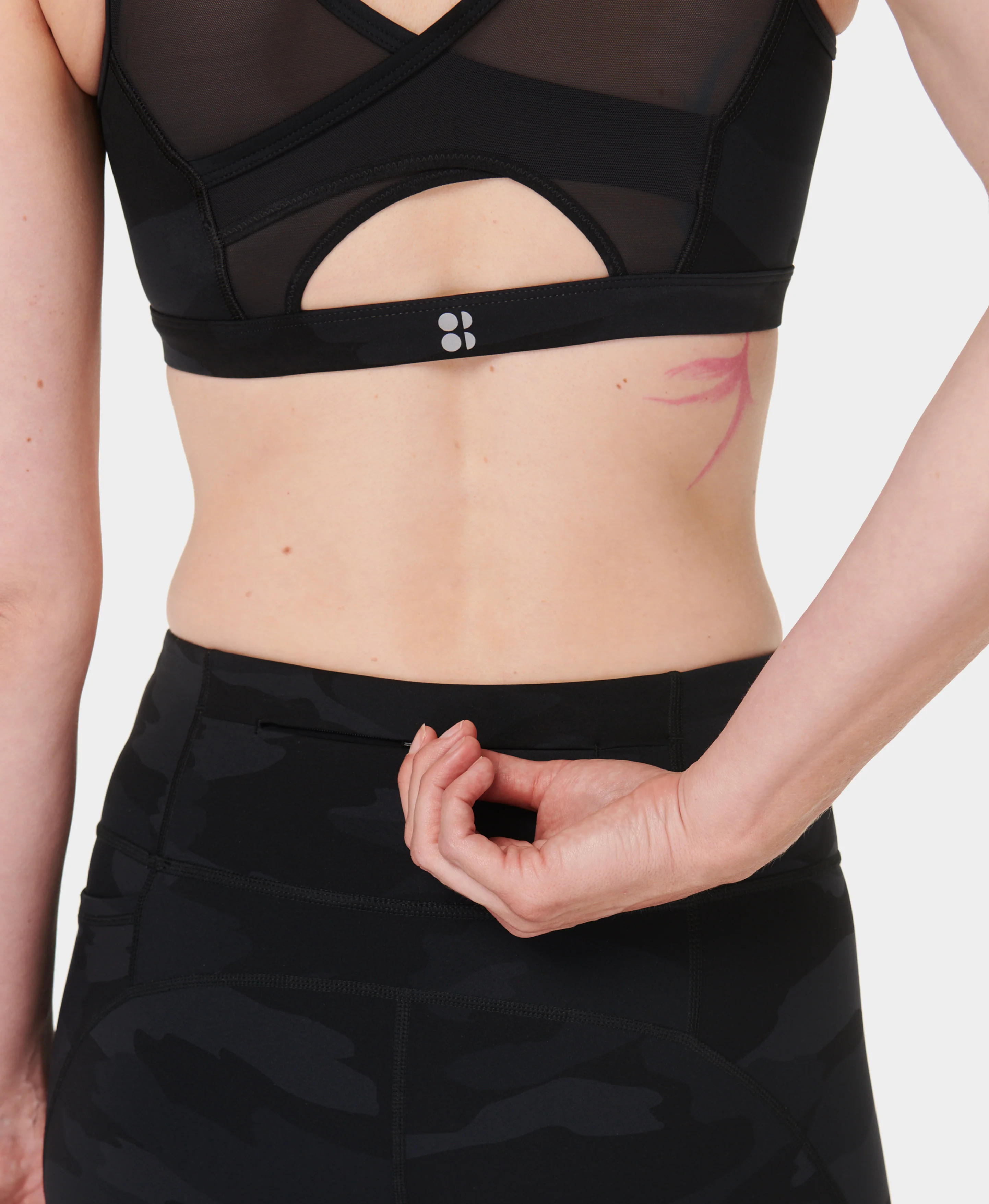 Power 6" Biker Shorts - Image 5