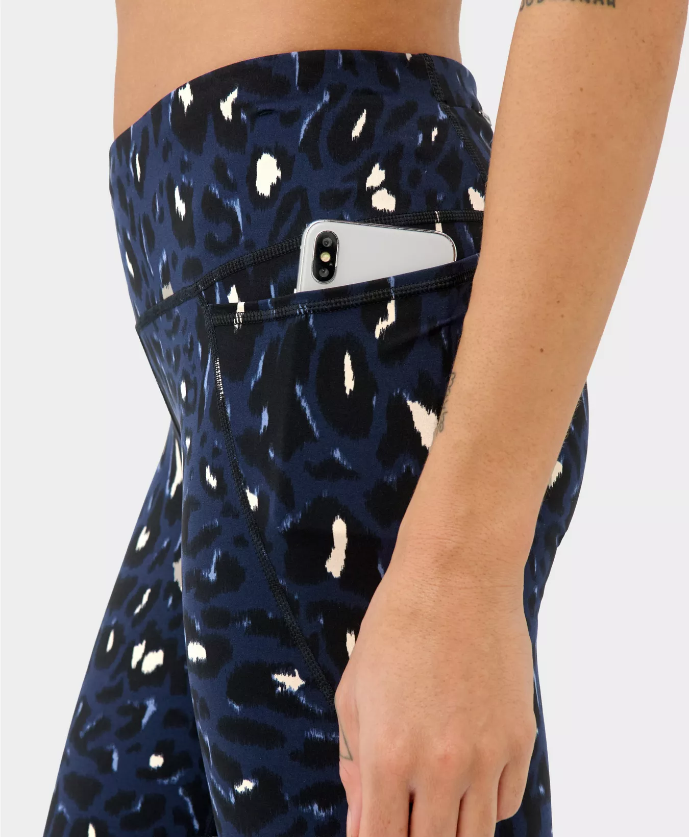Power Cropped Workout Leggings - Image 5